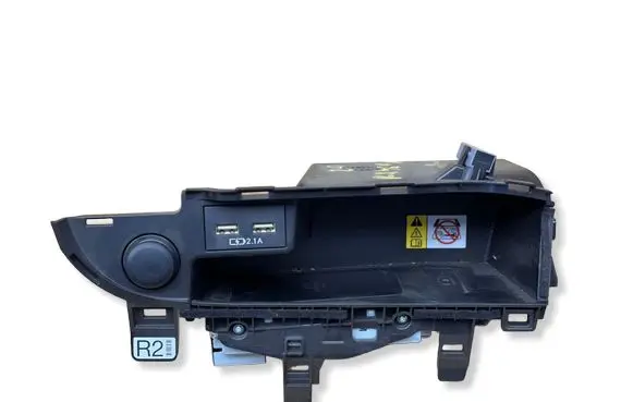 Lexus RX 450H Wireless charging module 861C048060 8553250030