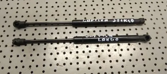 Chevrolet Captiva Rear window strut damper 