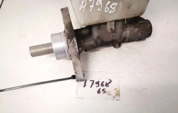 Dacia Sandero Master brake cylinder