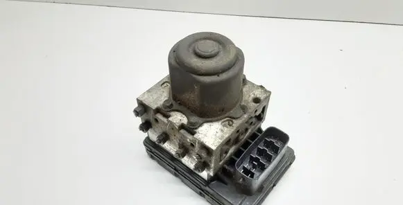 Toyota Corolla Verso E121 ABS Pump 4451013070 8954113040