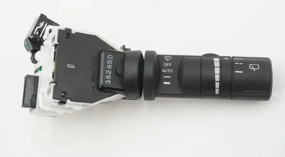 Nissan Qashqai+2 Wiper speed switch 