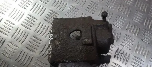 Volkswagen Jetta II Front brake caliper