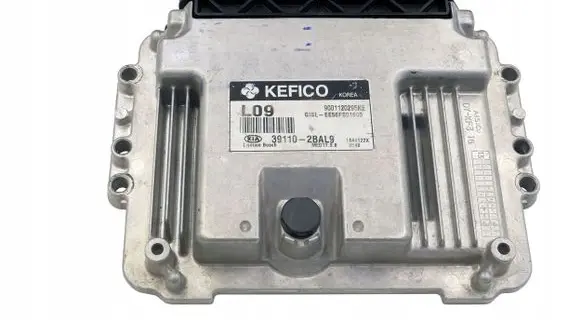 KIA Sportage Engine control unit/module 391102BAL9 900110295KE