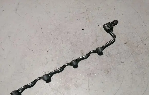 Fuel return line/hose
