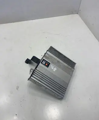 Toyota Prius (NHW20) Sound amplifier 862800W460