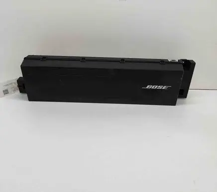 Renault Zoe Subwoofer speaker 8361601040 281701068R