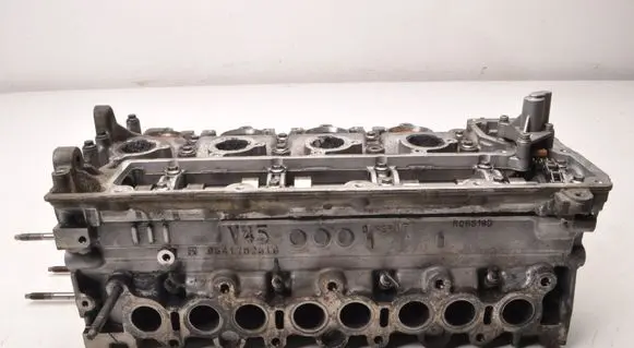 Citroen C4 Grand Picasso Engine head 9641752610