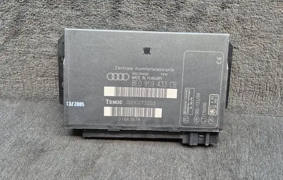 Audi A4 S4 B7 8E 8H Comfort/convenience module 8E0959433CB