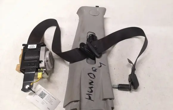 Hyundai Tucson JM Front seatbelt 888202E301