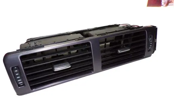 Audi A6 S6 C5 4B Dash center air vent grill 4B1820951