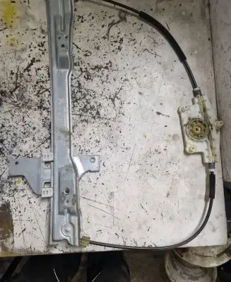 Citroen C4 I Front door electric window regulator 997427104