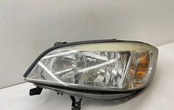 Opel Zafira A Headlight/headlamp