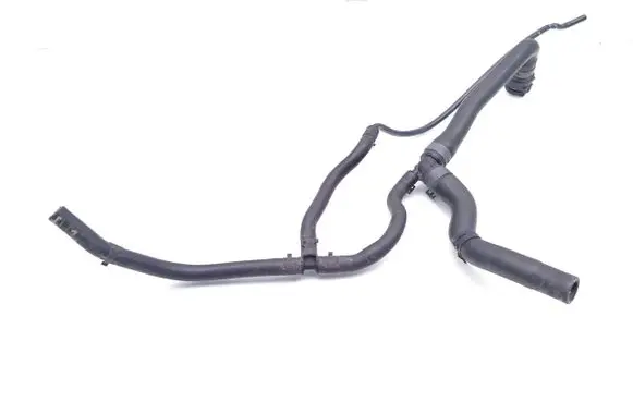 Volkswagen Polo VI Engine coolant pipe/hose 3B0122291B
