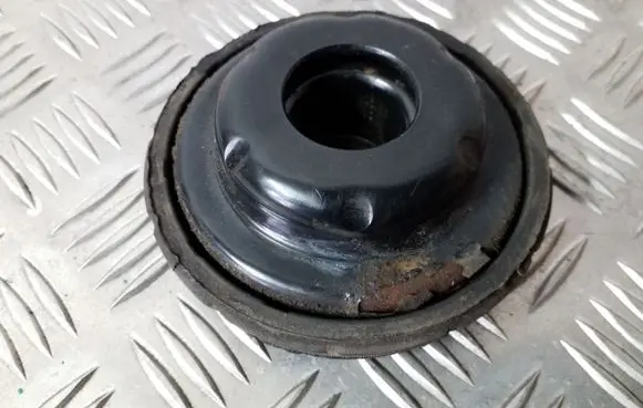 Opel Astra J Front upper strut mount 13505131
