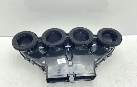 Mercedes-Benz E W213 Air intake duct part A2138307900