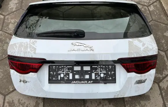 Jaguar XF X260 Tailgate/trunk/boot lid