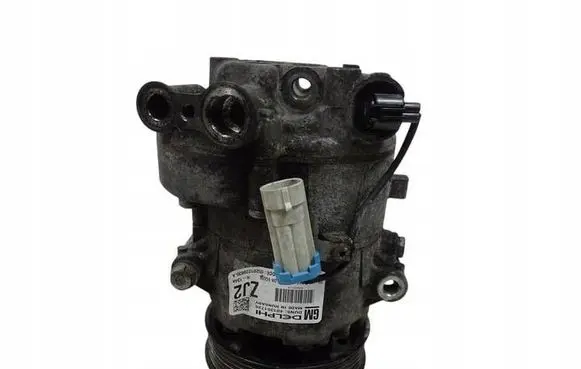 Opel Astra J Air conditioning (A/C) compressor (pump) 13250606