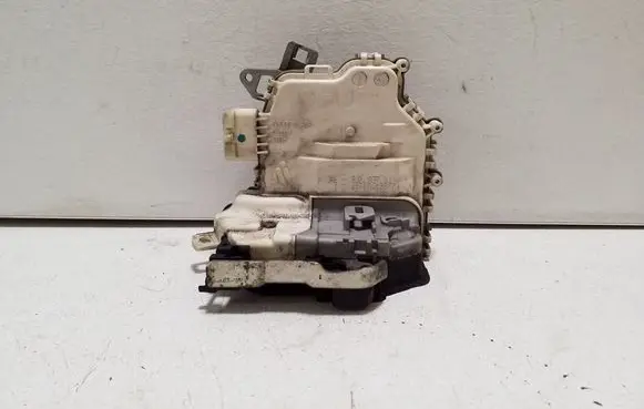 Front door lock