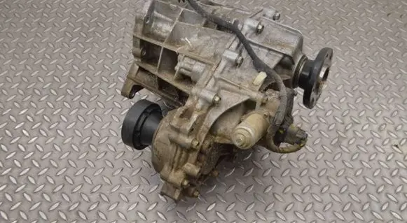 Ford Ranger Gearbox transfer box case T2004 33251KF00B