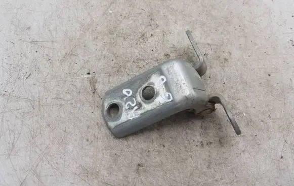 Toyota Corolla Verso E121 Rear door upper hinge NOCODE
