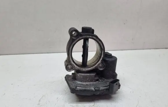 BMW 5 F10 F11 Throttle valve 7810752 13547810752
