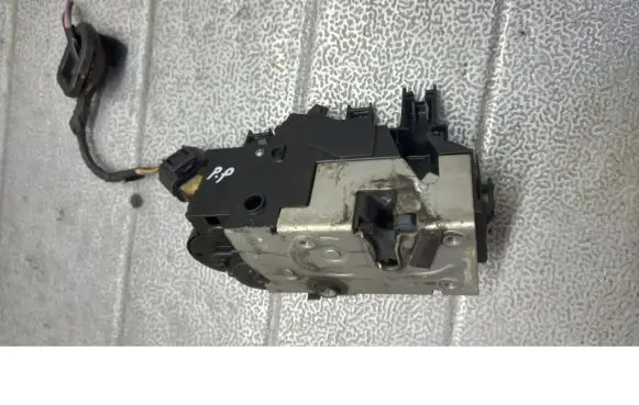 Fiat Croma Front door lock