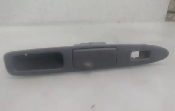 Toyota Avensis Verso Rear door handle trim 747427244100