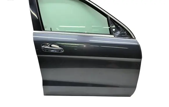 Mercedes-Benz GL X166 Front door A07150981 A1667200279 A1669007609