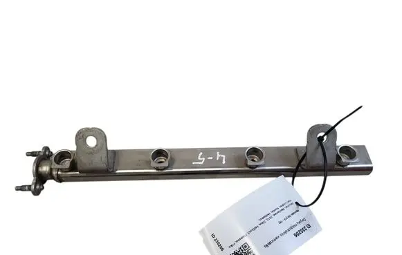 Hyundai i30 Fuel main line pipe 