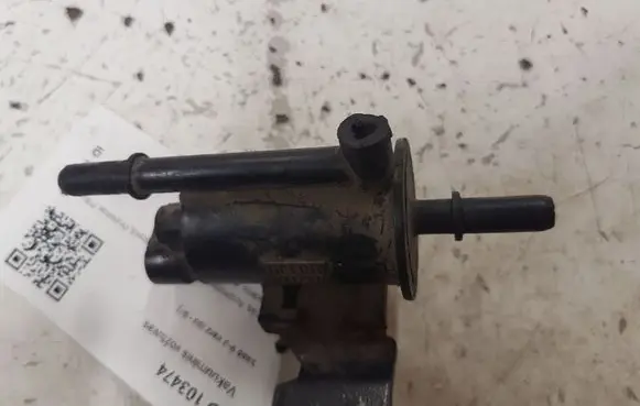Vacuum valve
