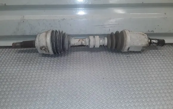 Nissan X-Trail T30 Front driveshaft 