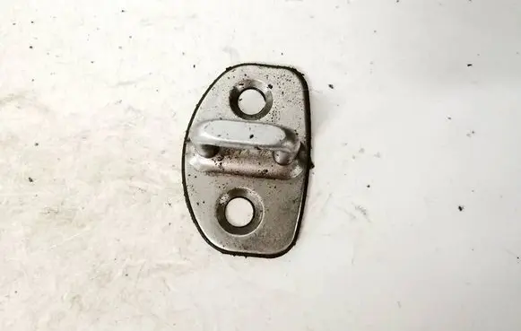 Skoda Fabia Mk2 (5J) Front door lock loop/hook striker 6y0837033c 1z0837033c