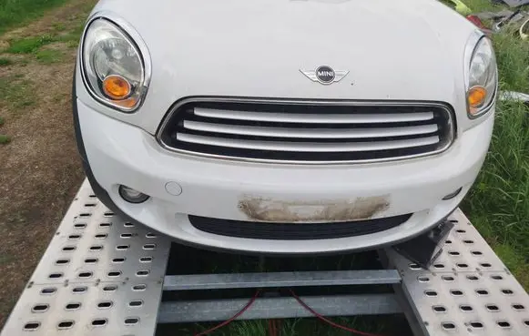 Mini Cooper Countryman R60 Front piece kit 