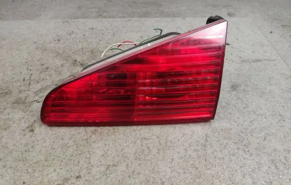 Peugeot 607 Rear/tail lights
