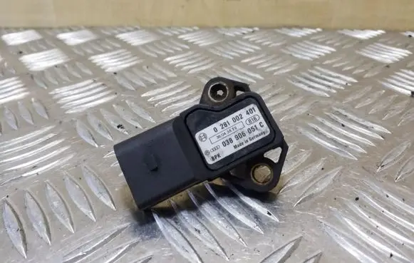 Volkswagen Transporter - Caravelle T5 Air pressure sensor 0281002401 038906051C