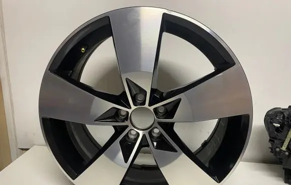 Volvo XC40 R19 alloy rim 31471554 31445813