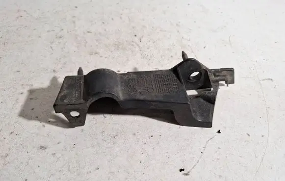 Audi A4 S4 B8 8K Front bumper mounting bracket 8K0807284
