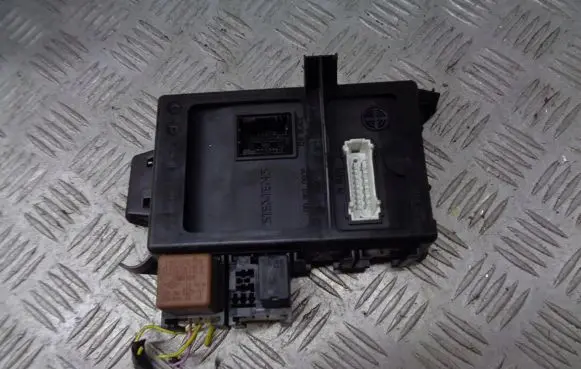 Renault Thalia I Voice control module 8200103749