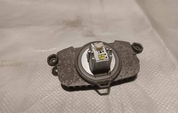 BMW 3 GT F34 LED ballast control module 72131140