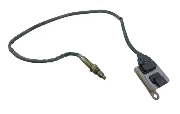 Mercedes-Benz ML W166 Lambda probe sensor A0009051612
