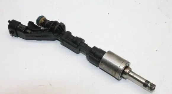Ford Mondeo MK IV Fuel injector CJ5G9F593AA