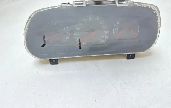 Volvo S40, V40 Speedometer (instrument cluster) 30819371003 30822392
