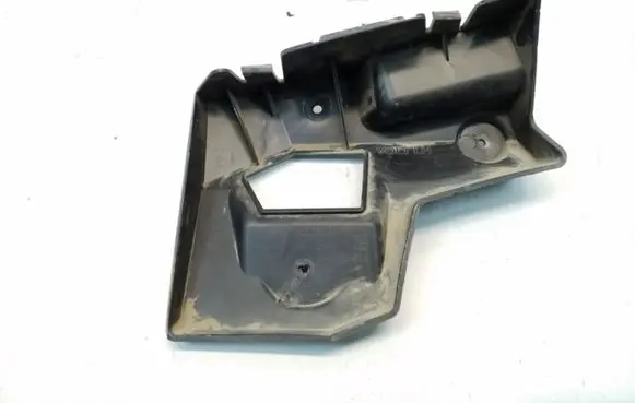 Chevrolet Volt I Rear bumper mounting bracket 22793093