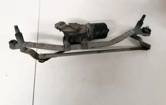 Citroen C2 Front wiper linkage and motor 5451361116 9608117180