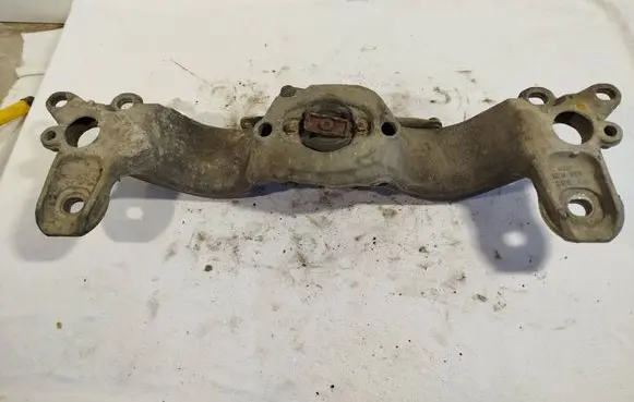 Audi A4 S4 B6 8E 8H Gearbox mounting bracket 8E0399263A 263AB