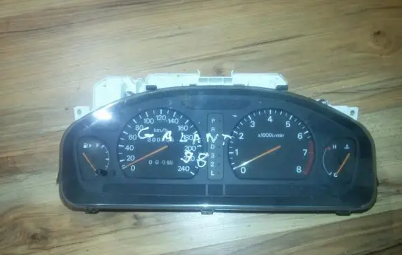 Mitsubishi Galant Speedometer (instrument cluster) mr216546 1573706770