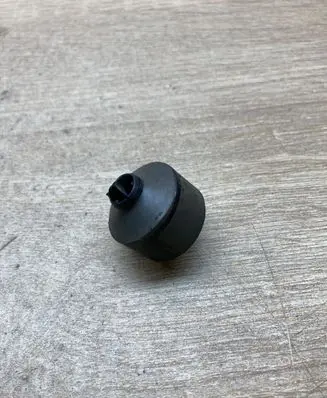 Volkswagen Polo IV 9N3 Other body part 1J0867333