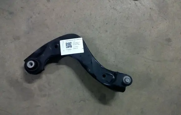 Toyota Prius (XW50) Rear traction arm rod 4877047010