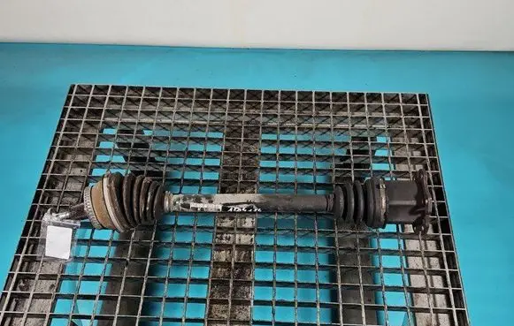 Front driveshaft