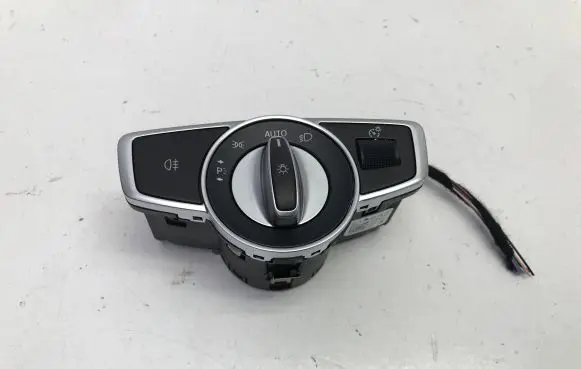 Mercedes-Benz EQC Light switch A2059051810